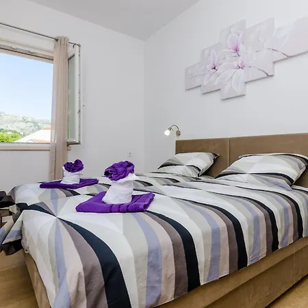 La Luna - One Bedroom With Balcony And Sea View Apartament Mokošica