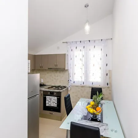 Apartament La Luna - One Bedroom With Balcony And Sea View Mokošica