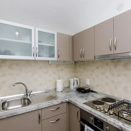 La Luna - One Bedroom With Balcony And Sea View Apartament